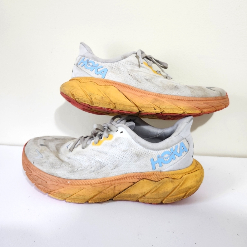 Hoka One One Arahi 6 Shoes Womens Size 9B White Orange Yellow Running Sneakers